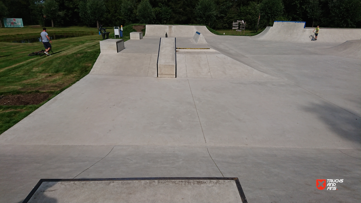 Hallaar skatepark